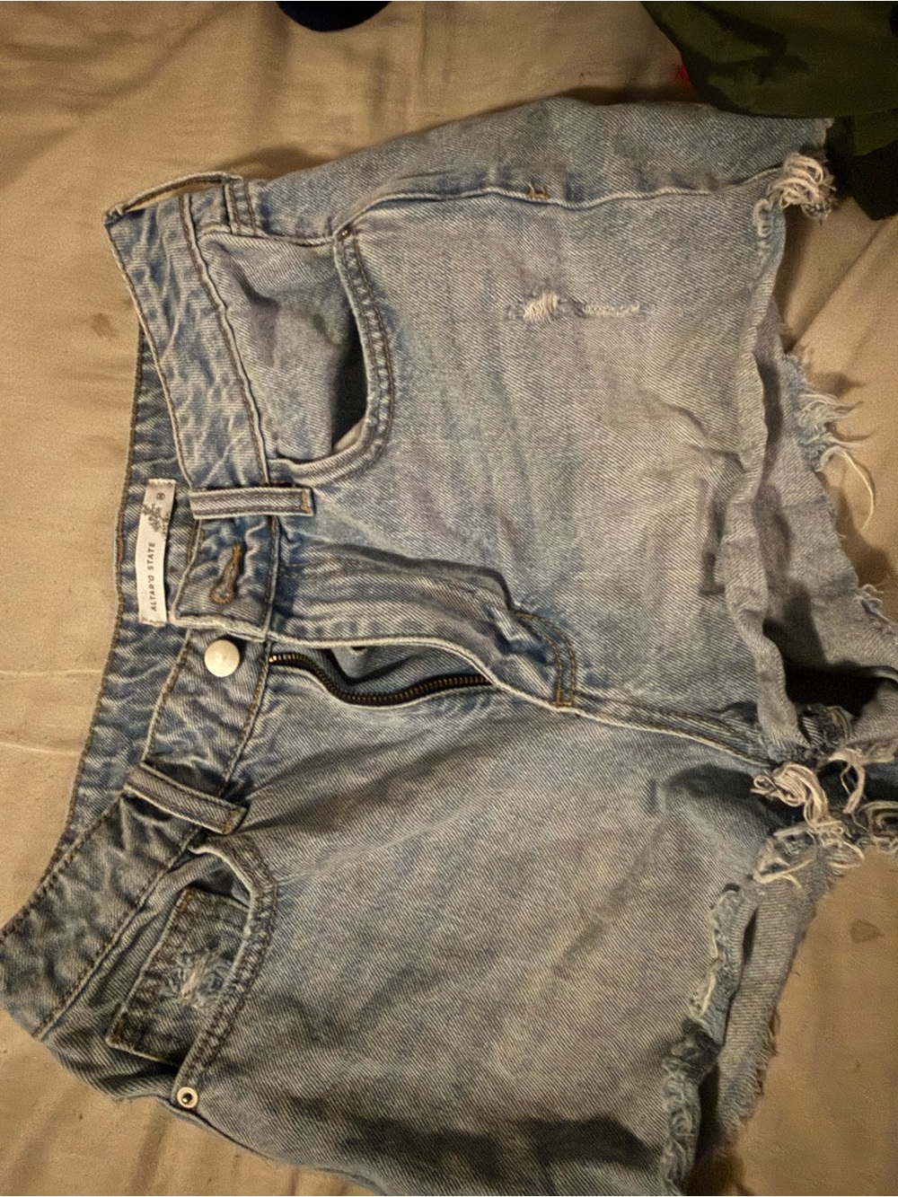 Light Wash Distressed Denim Shorts - Unbranded